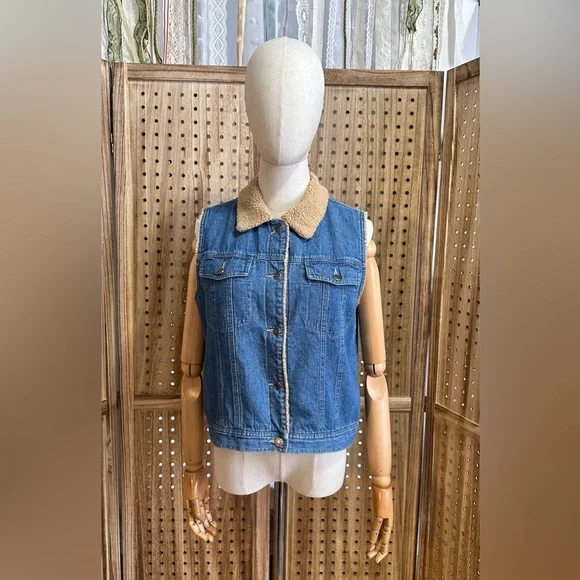 GUC Denim Sherpa Vest - Picture 2 of 7